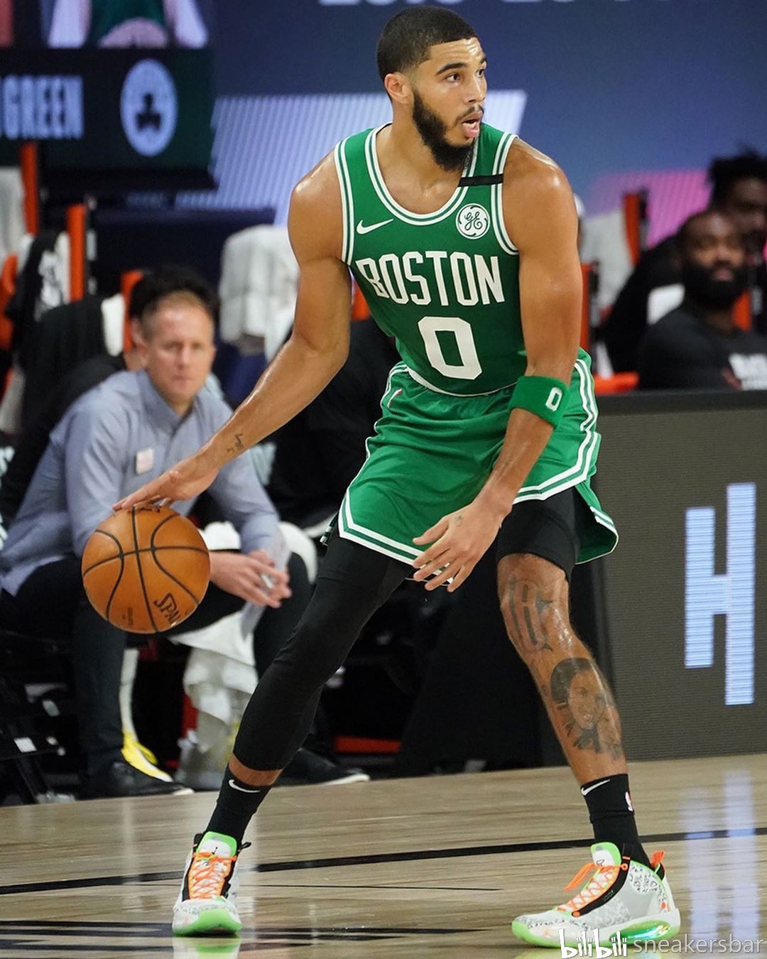 的焦点无疑 的焦点无疑