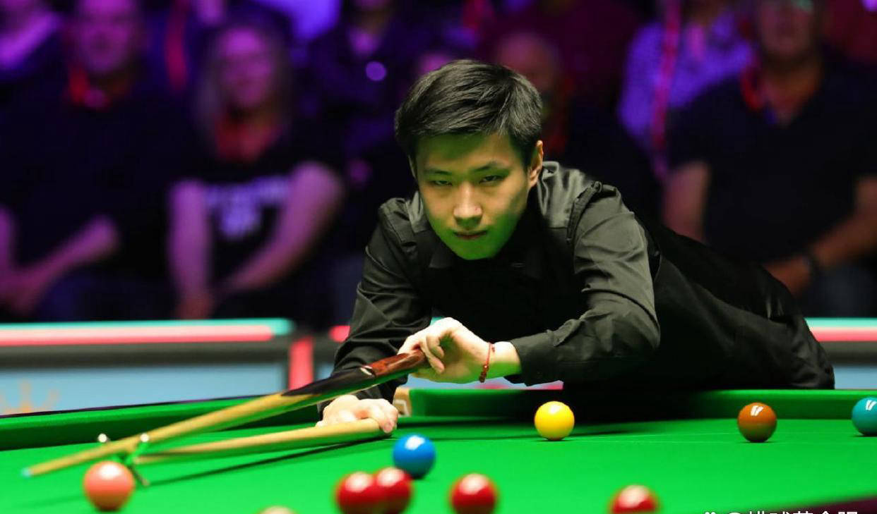 她为自己的 她为自己的