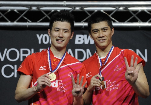 但在本届世 但在本届世